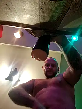 RomWoolf online show from 02/24/25, 10:25