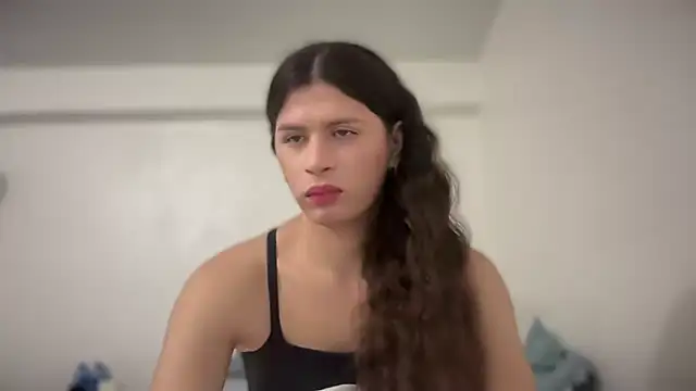 JaxcyVelez online show from 09/13/25, 09:47