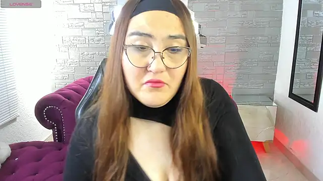 conniejames m online show from 09/22/25, 12:40