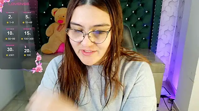 Snapshot of conniejames_m chatting on 06/15/26, 12:29 conniejames m online show from 06/15/26, 12:29