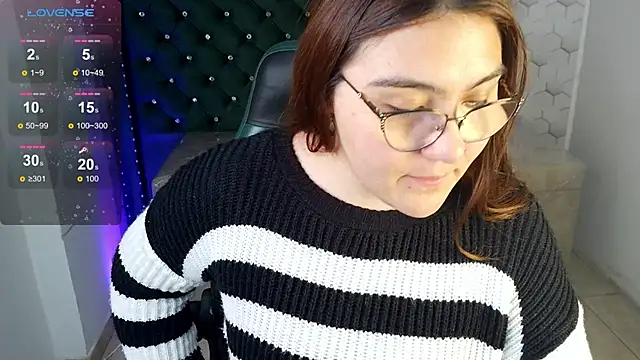 Snapshot of conniejames_m chatting on 07/02/26, 11:05 conniejames m online show from 07/02/26, 11:05
