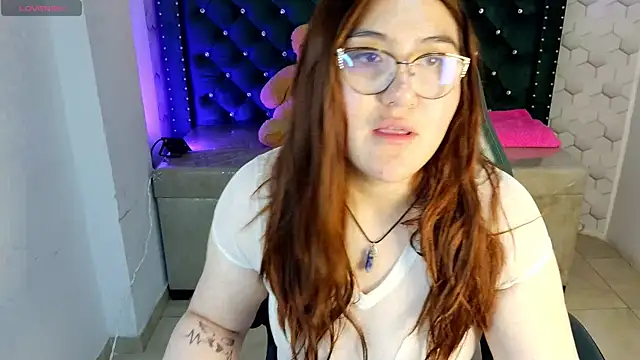 Snapshot of conniejames_m chatting on 07/18/26, 10:41 conniejames m online show from 07/18/26, 10:41