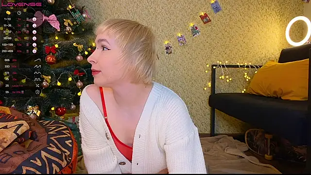 EmmyAmbros online show from 12/30/24, 05:23