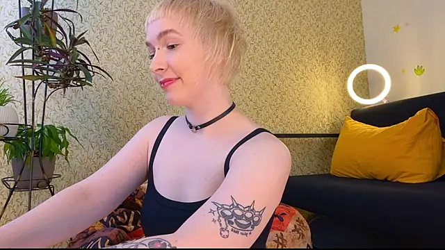 EmmyAmbros online show from 02/16/25, 11:27