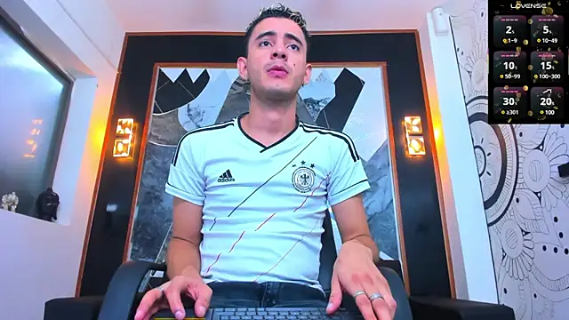 Snapshot of kai_borman chatting on 02/22/25, 12:29 kai borman online show from 02/22/25, 12:29