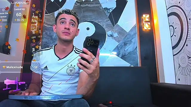 Snapshot of kai_borman chatting on 02/22/25, 04:09 kai borman online show from 02/22/25, 04:09