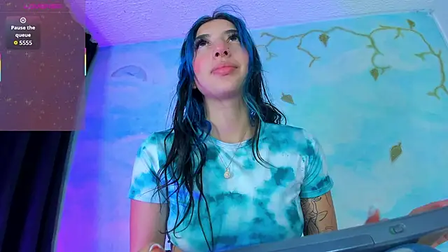 SaturnooStonee online show from 09/25/25, 05:33