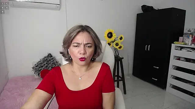 ana milf online show from 02/15/25, 11:39