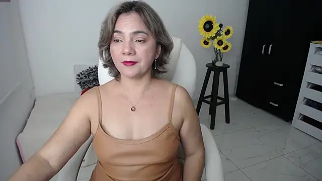 ana milf online show from 03/13/25, 10:21
