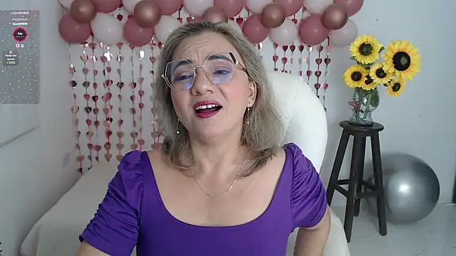 ana milf online show from 01/12/26, 12:43