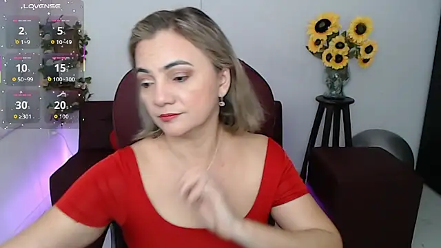 ana milf online show from 05/04/26, 02:02