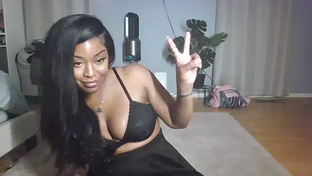 PenelopeZea online show from 12/29/24, 08:00