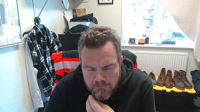 toptugger online show from 12/03/25, 12:25