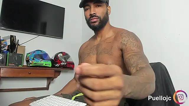 Snapshot of Xander_Str0ng chatting on 02/09/26, 12:42 Xander Str0ng online show from 02/09/26, 12:42