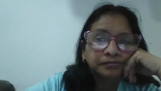Snapshot of titssmall123 chatting on 02/13/26, 11:45 titssmall123 online show from 02/13/26, 11:45