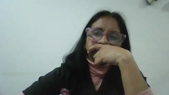 Snapshot of titssmall123 chatting on 02/21/26, 11:50 titssmall123 online show from 02/21/26, 11:50