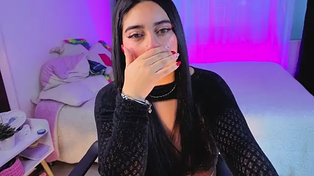 Snapshot of serenna_se chatting on 02/07/26, 11:14 serenna se online show from 02/07/26, 11:14