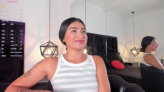 Zayda 1 online show from 01/30/25, 06:10