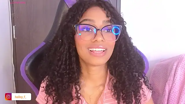 Heily Fox online show from 02/25/25, 09:42