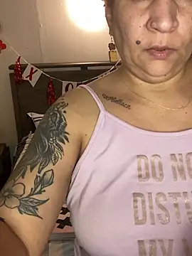 Snapshot of ladycreamypr2 chatting on 02/17/26, 07:16 ladycreamypr2 online show from 02/17/26, 07:16