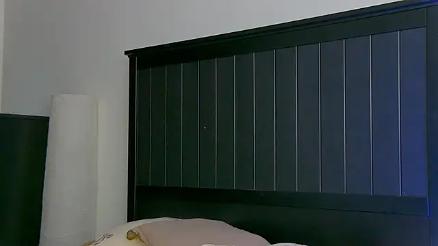 Yanira Muslim online show from 04/09/26, 04:12