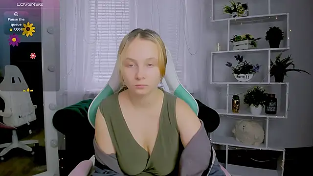 Ketrin n  online show from 02/11/26, 06:07