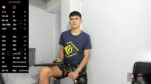 Jacobb Lee online show from 12/30/24, 08:47