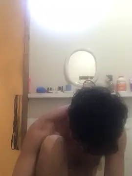 Marobronco online show from 04/18/26, 04:22