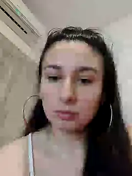 Snapshot of Bigyummmzul chatting on 02/07/25, 03:45 Bigyummmzul online show from 02/07/25, 03:45