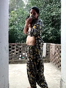 Hot-rubina online show from 10/22/25, 02:45