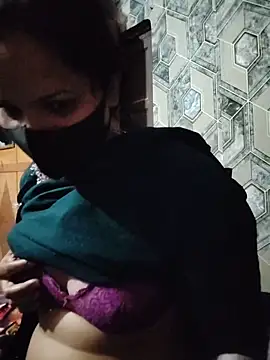 Hot-rubina online show from 02/18/26, 12:50