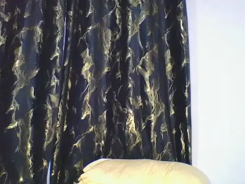  Becky002 online show from 04/13/26, 09:04