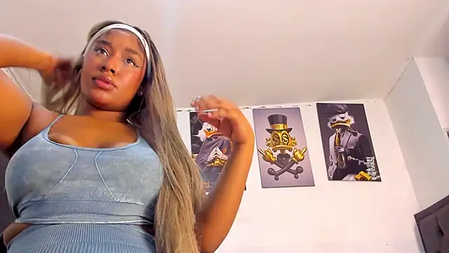 Snapshot of kriixtybrown chatting on 01/30/25, 10:19 kriixtybrown online show from 01/30/25, 10:19