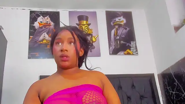 Snapshot of kriixtybrown chatting on 10/10/25, 01:37 kriixtybrown online show from 10/10/25, 01:37