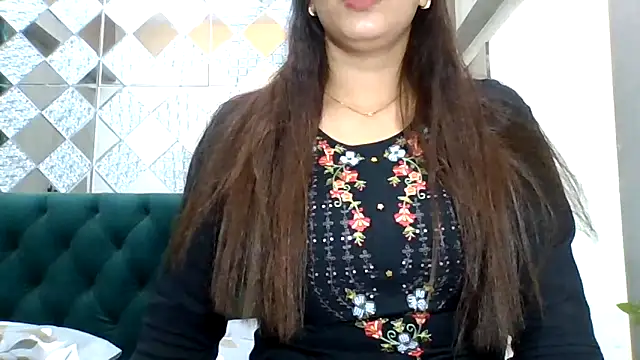 sparkling queen online show from 11/23/25, 01:22