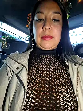 Bella keny online show from 02/06/25, 10:43