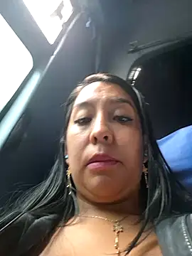 Bella keny online show from 02/10/25, 03:32