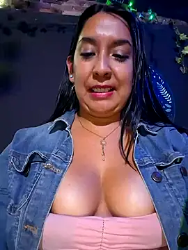 Bella keny online show from 03/04/25, 11:00