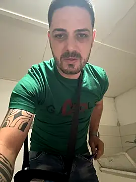 iltoscano95 online show from 09/21/25, 06:09