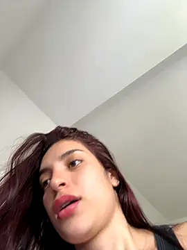 dakota le online show from 12/05/25, 02:25