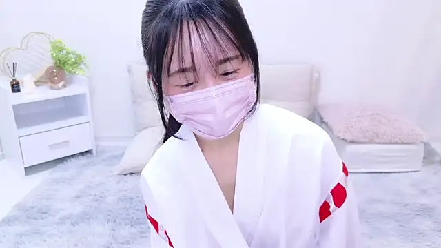 Snapshot of chihiro_ri chatting on 01/31/25, 10:31 chihiro ri online show from 01/31/25, 10:31