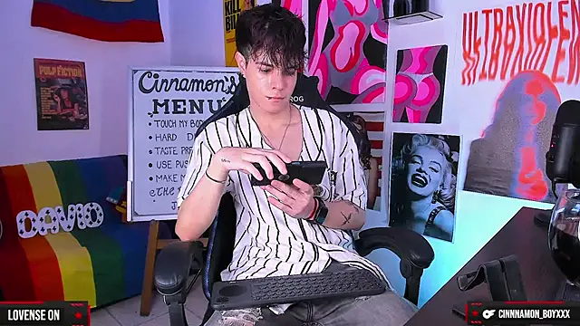 cinnamon boyxxx online show from 12/06/24, 04:03