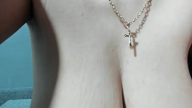 SexxyMeriem online show from 12/05/25, 08:12