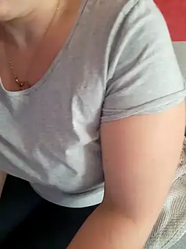 cruellaculdenfer67 online show from 10/29/25, 09:33