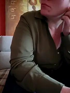 cruellaculdenfer67 online show from 02/18/26, 10:11