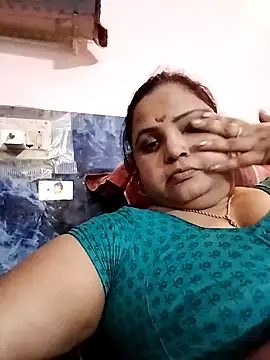 Snapshot of Kiyara7 chatting on 01/29/25, 03:15 Kiyara7 online show from 01/29/25, 03:15