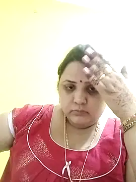 Snapshot of Kiyara7 chatting on 03/12/25, 12:47 Kiyara7 online show from 03/12/25, 12:47
