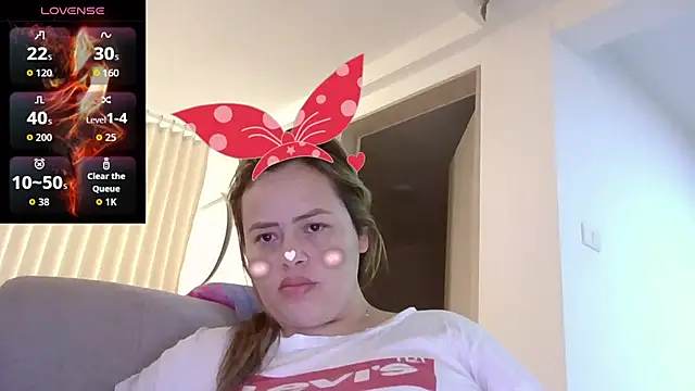 saramartinez1000 online show from 09/10/25, 02:06