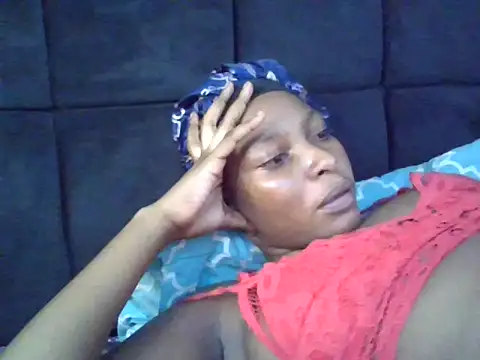 Midnight Clique  online show from 11/03/25, 09:32