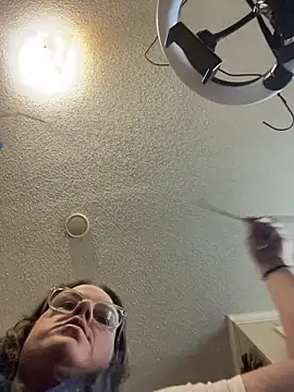 velvetta  online show from 10/30/25, 05:57